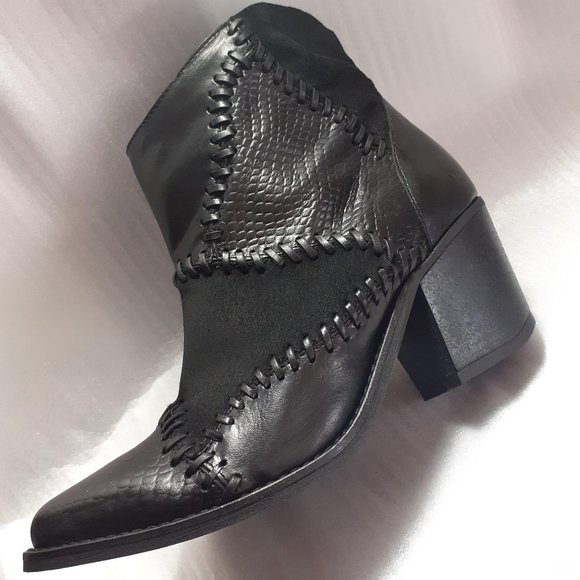 Western Ankle boot  Made in Spain LEATHER Upper & Lining Patchwork, Whipstitch 7 - Picture 1 of 8